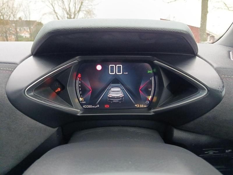 Used DS Automobiles DS3 Crossback Performance 100 HP (73 kW) 2019 Black SUV