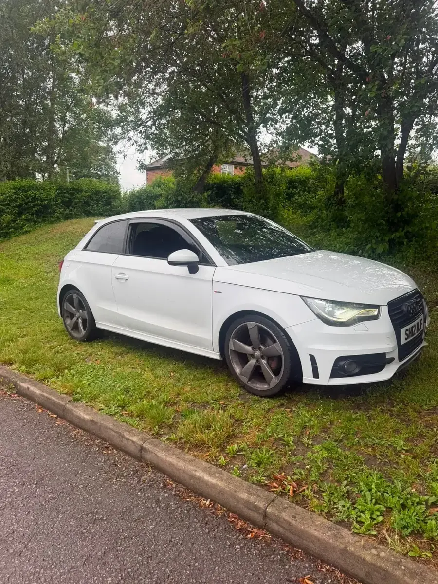Used Audi A1 Black Edition 2012 White Hatchback