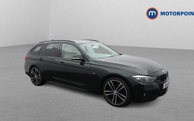 Black Used 2019 BMW 320 M Sport Estate | £20,299 (Fair price) - Image 1/4