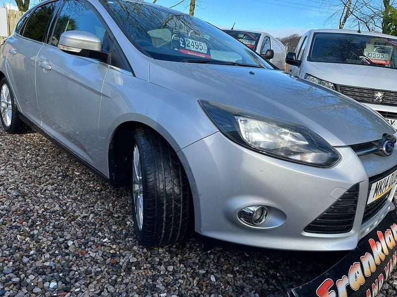 Used Ford Focus Zetec 2014 Silver Hatchback