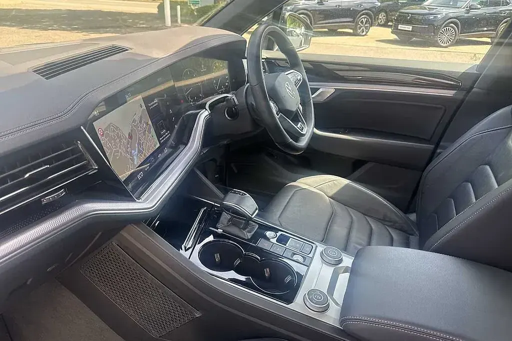 Used VW Touareg 286 HP (210 kW) 2022 SUV