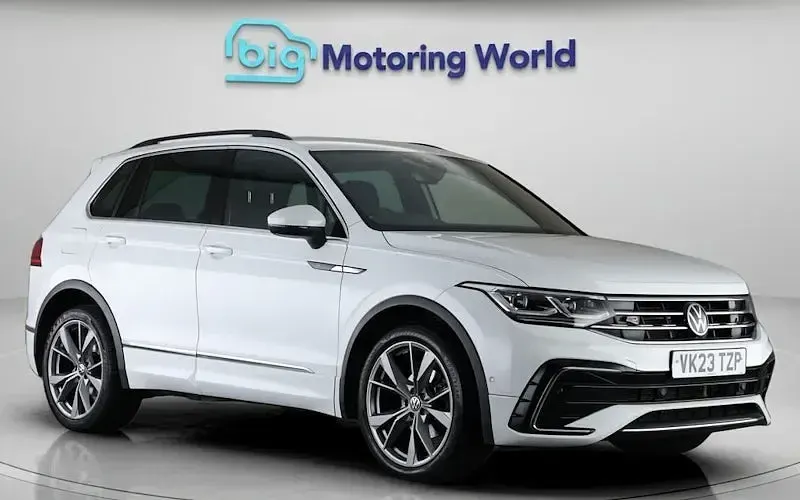Usado VW Tiguan R-line 150 CV (110 kW) 2023 SUV