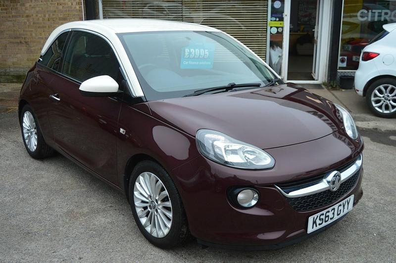 Used Vauxhall Adam Glam 70 HP (51 kW) 2013 Red Hatchback