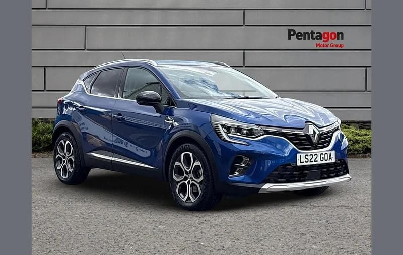 Blue Used 2021 Renault Captur SE SUV | £16,014 (Fair price) - Image 1/4