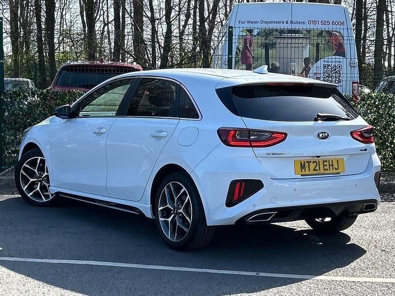 Used Kia Ceed GT-Line 158 HP (116 kW) 2021 White Hatchback