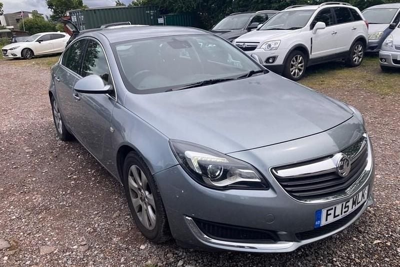 Silver Used 2015 Vauxhall Insignia S Hatchback | £2,249 (Good price) - Image 1/1
