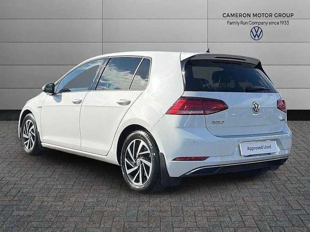 Used VW Golf VII R-line 147 HP (108 kW) 2019 White Hatchback
