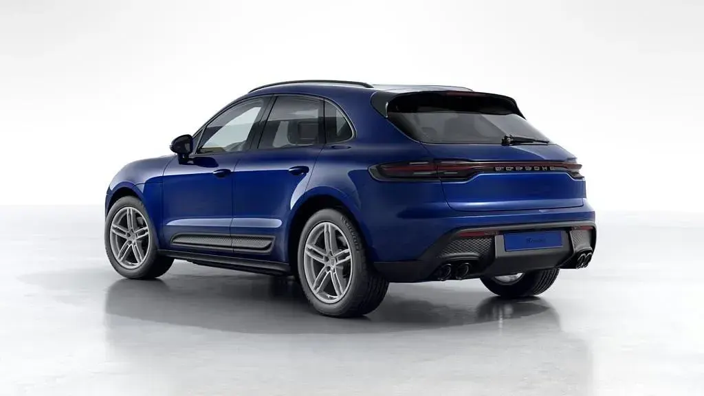 Used Porsche Macan 261 HP (191 kW) 2024 Blue SUV