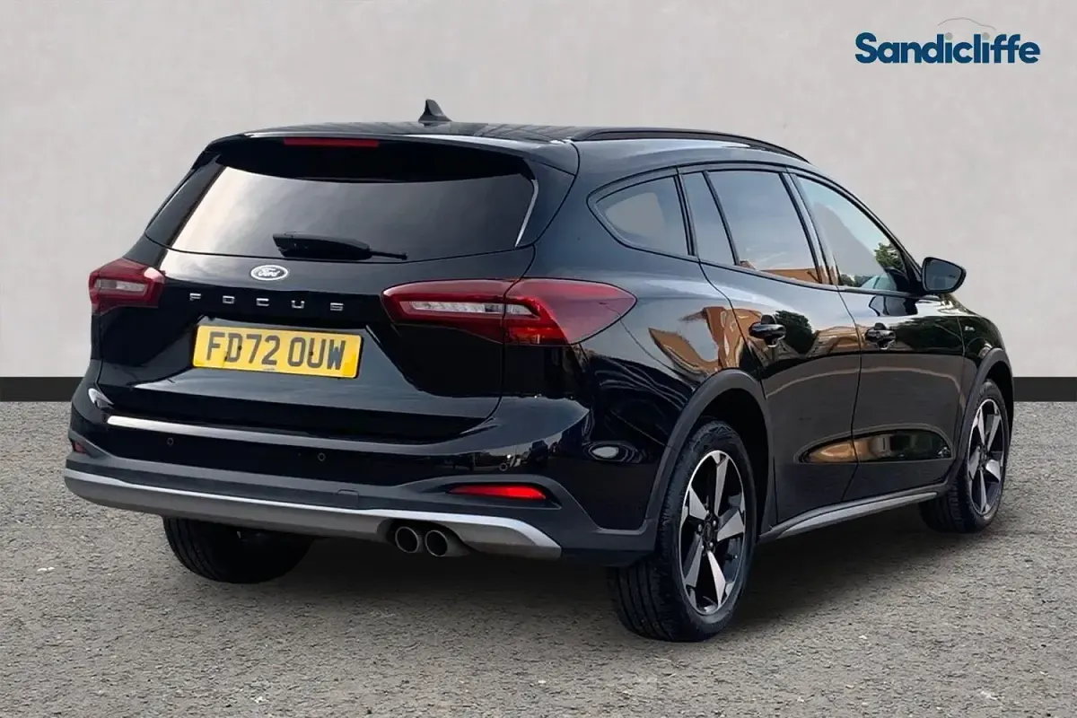 Used Ford Focus Active 125 HP (91 kW) 2022 Black Estate