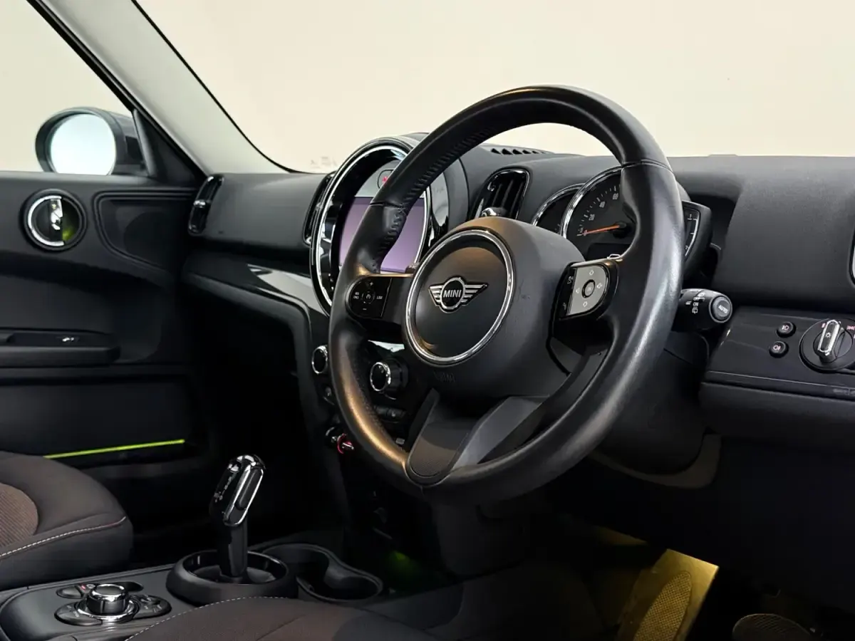 Used Mini Cooper Countryman Classic 2022 Black SUV