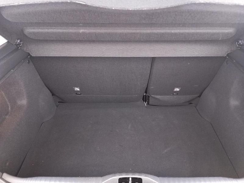 Image 3/4