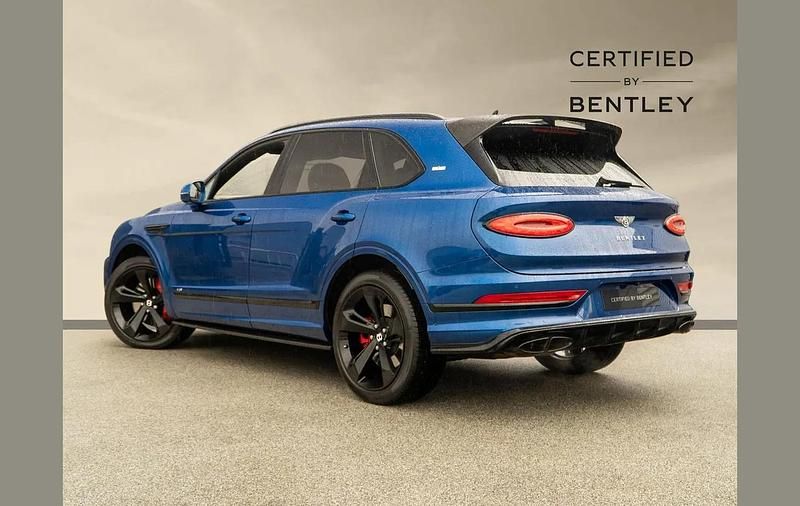Used Bentley Bentayga 541 HP (397 kW) 2021 Blue SUV