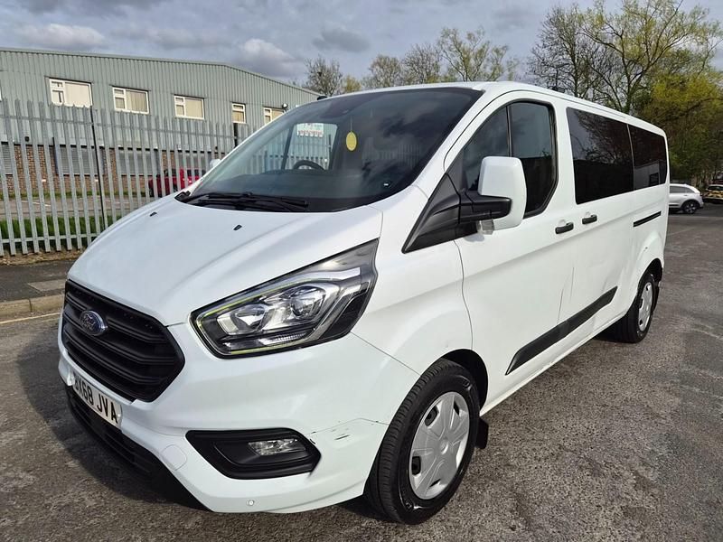 Used Ford Transit Custom Trend 130 HP (95 kW) 2019 White Estate
