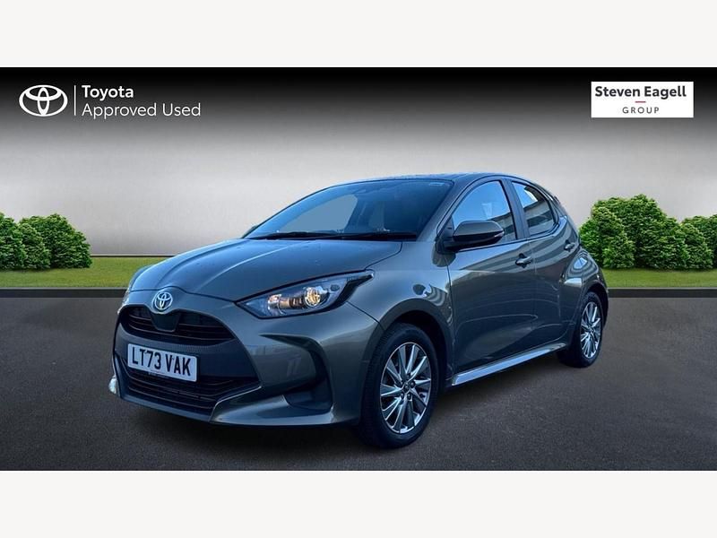 Used Toyota Yaris Hybrid 2023 Bronze Hatchback
