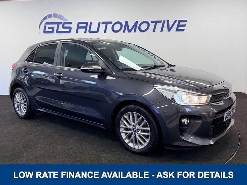 Used Kia Rio 100 HP (73 kW) 2018 Grey Hatchback