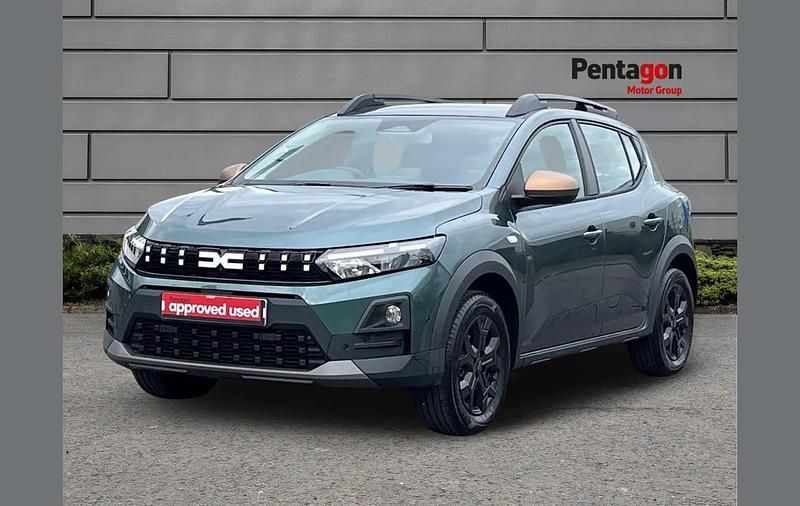 Used Dacia Sandero Extreme 108 HP (79 kW) 2025 Green SUV