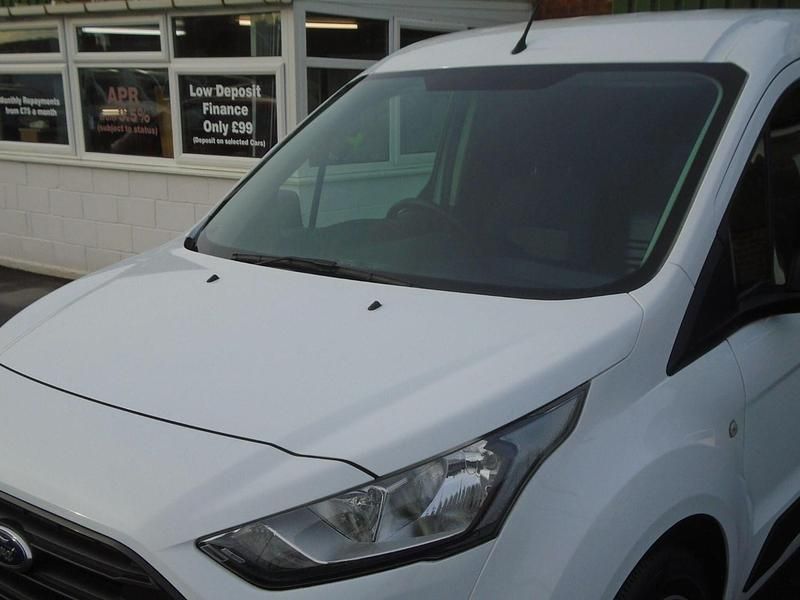 Used Ford Transit Connect 75 HP (55 kW) 2020 White MPV