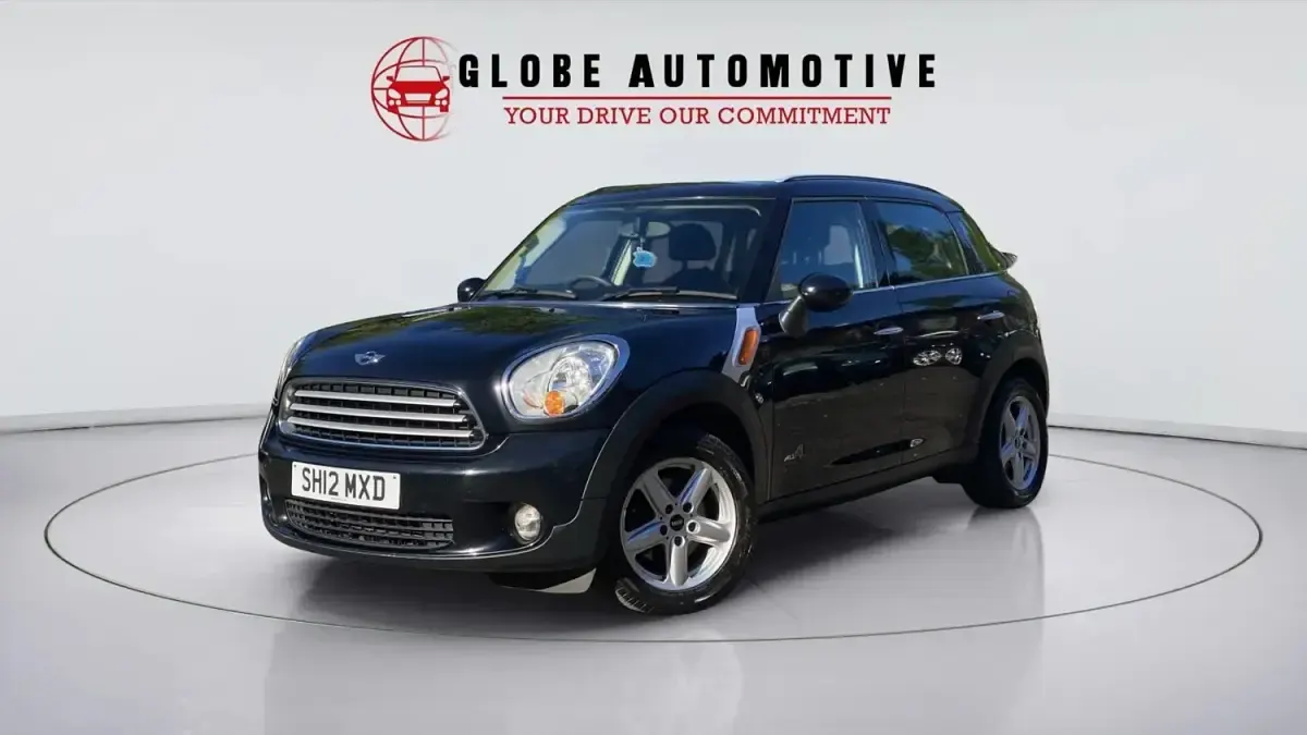 Begagnad Mini Cooper D 112 HK (82 kW) 2012 Svart Halvkombi