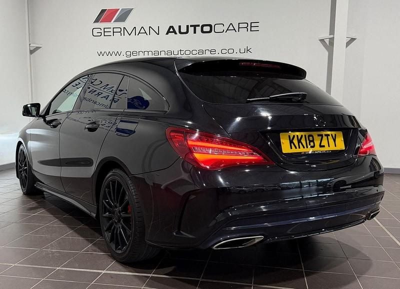 Used Mercedes CLA200 AMG line 156 HP (114 kW) 2018 Black Estate