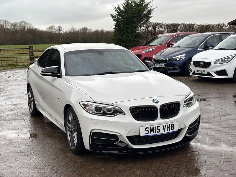 Used BMW M235 2015 White Coupe