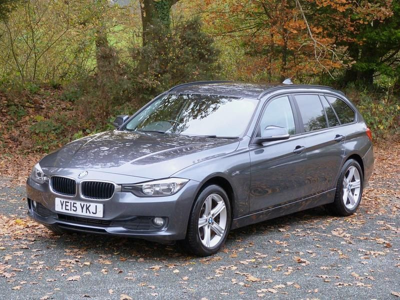 Grey Used 2015 BMW 320 Estate | £9,295 (Good price) - Image 1/4
