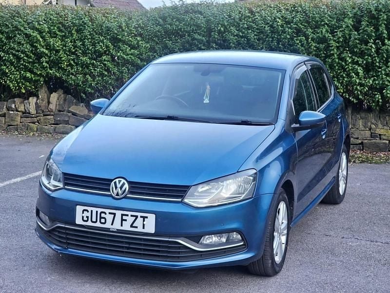 Used VW Polo Edition 75 HP (55 kW) 2017 Blue Hatchback