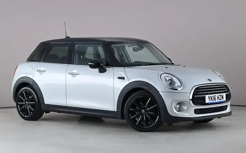 Used Mini Cooper D Hatch 116 HP (85 kW) 2016 Hatchback