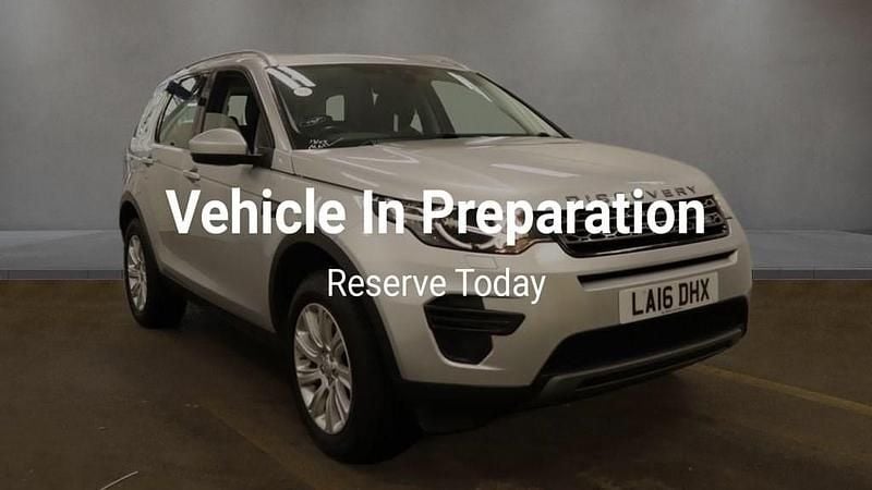 Used Land Rover Discovery Sport SE 180 HP (132 kW) 2016 Silver SUV
