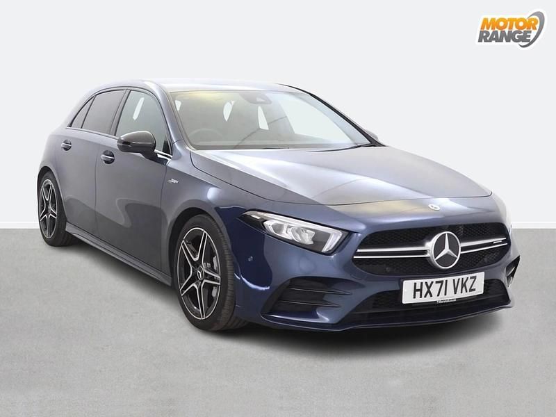 Begagnad Mercedes A35 AMG Executive 2021 Blå Halvkombi