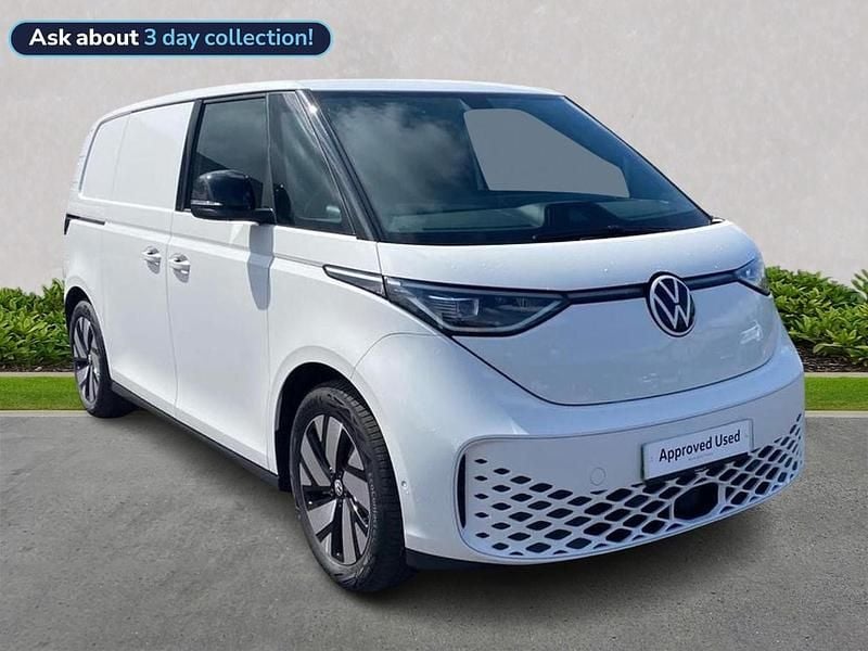 White Used 2025 VW ID. Buzz MPV | £36,558 - Image 1/4