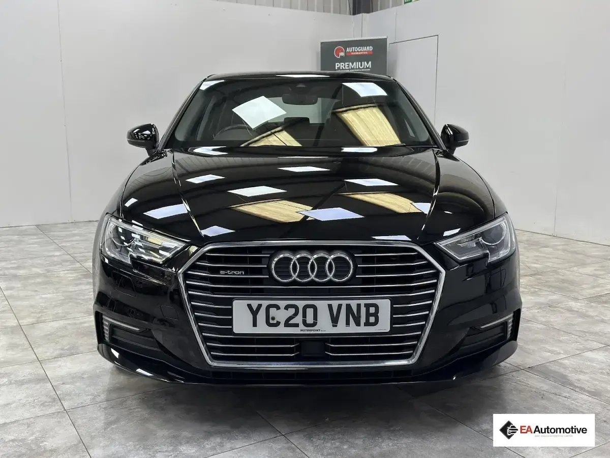 Used Audi A3 e-tron Advanced Plus 201 HP (147 kW) 2020 Black Hatchback