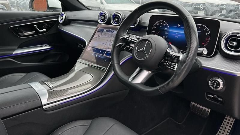 Used Mercedes CLE300 AMG Line Premium 258 HP (189 kW) 2024 White