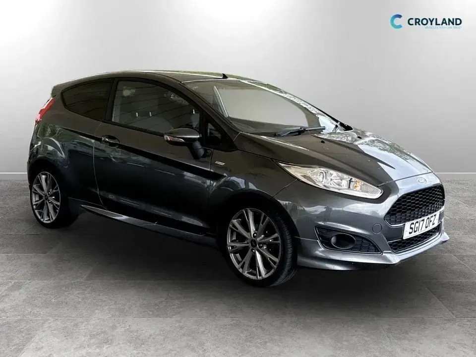 Begagnad Ford Fiesta ST-Line 100 HK (73 kW) 2017 Grå Halvkombi