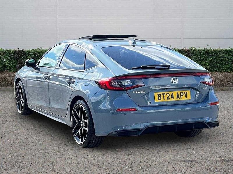 Used Honda Civic Advance 143 HP (105 kW) 2024 Sonic grey Hatchback