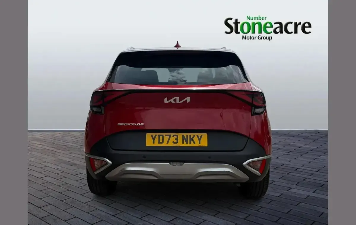 Used Kia Sportage 150 HP (110 kW) 2023 Red SUV