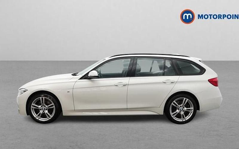 Used BMW 330 M Sport 258 HP (189 kW) 2019 White Estate