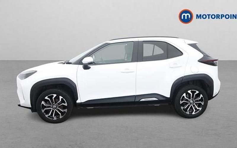 Used Toyota Yaris Hybrid Design 116 HP (85 kW) 2026 Estate