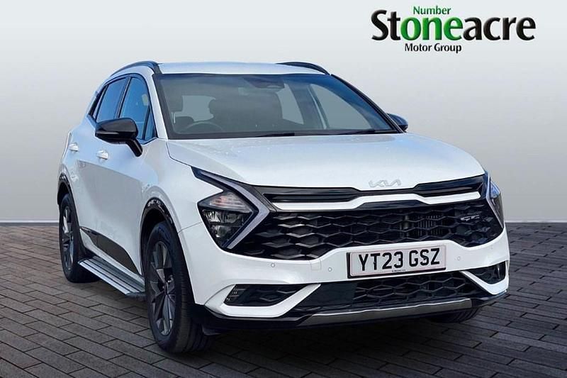 White Used 2023 Kia Sportage GT-Line SUV | £23,995 (Good price) - Image 1/1