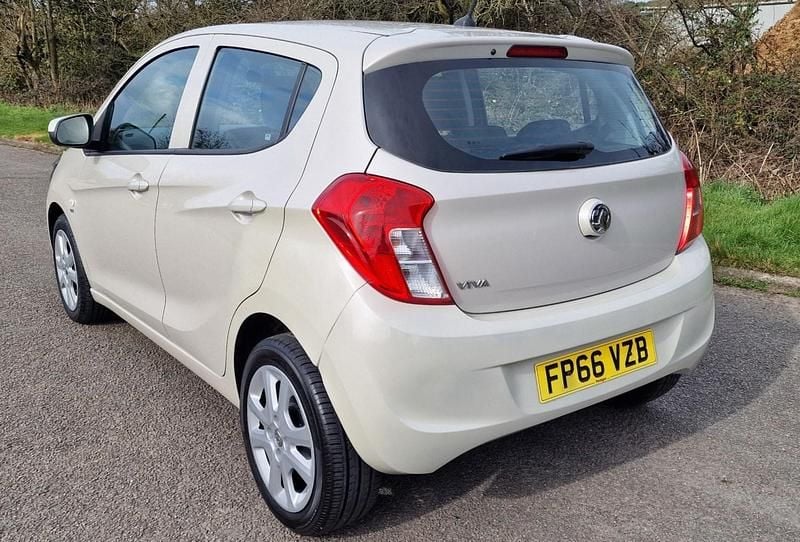 Used Vauxhall Viva 2016 Brown Hatchback
