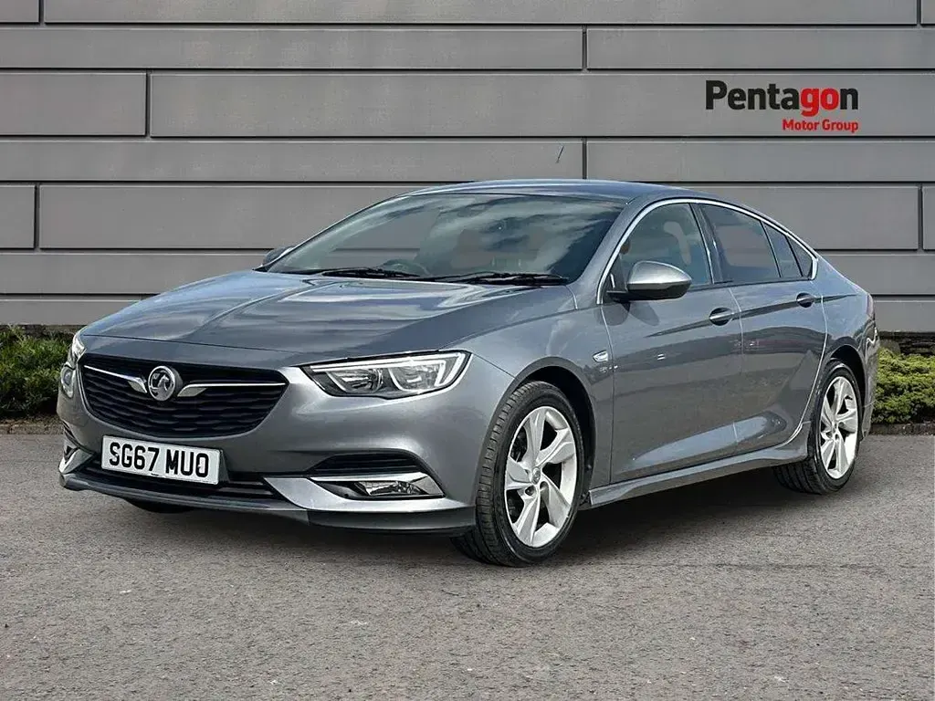 Second-hand Vauxhall Insignia SRi 162 CP (119 kW) 2017 Gri Hatchback