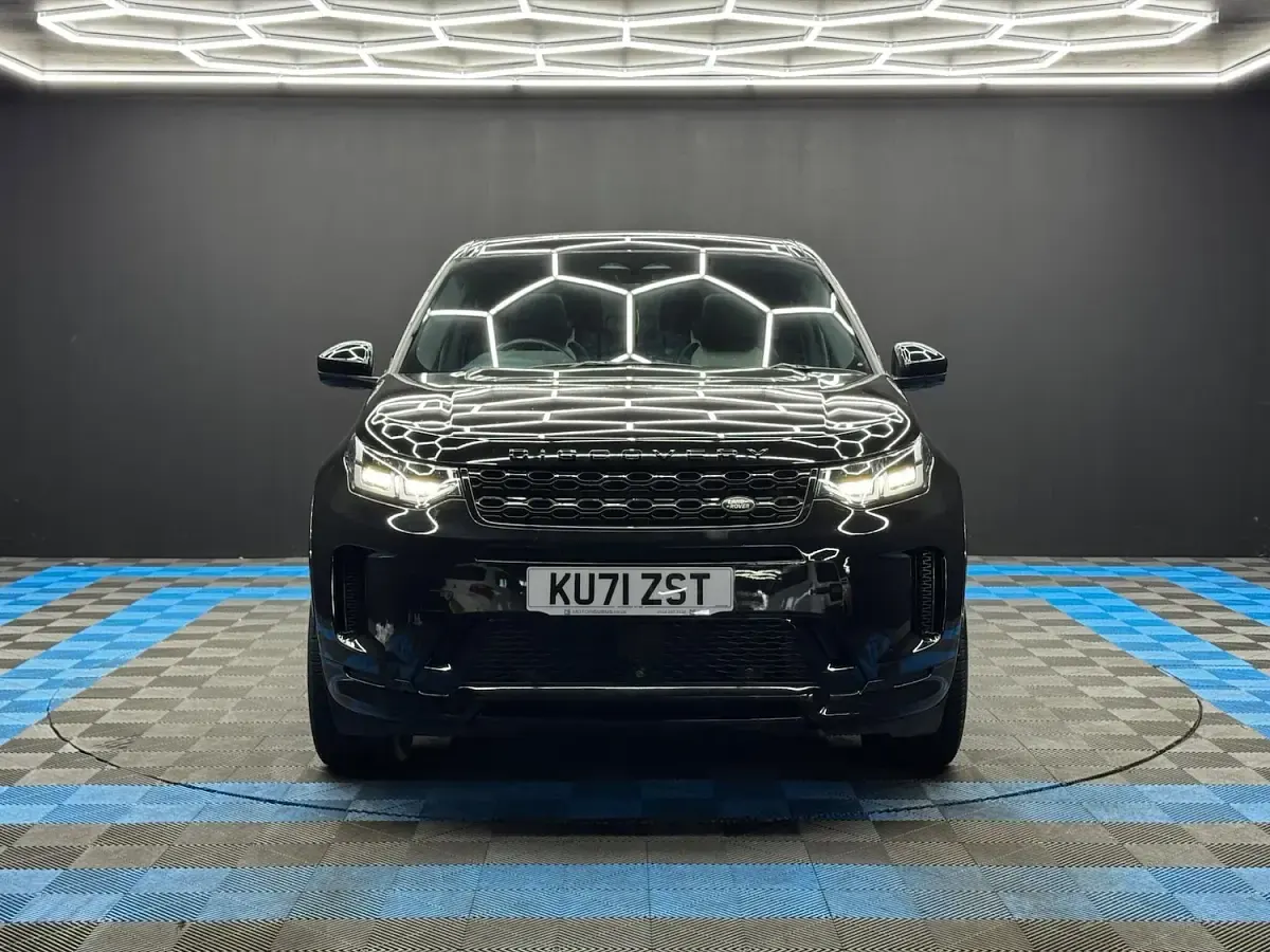 Used Land Rover Discovery 5 R-Dynamic 2021 Black SUV