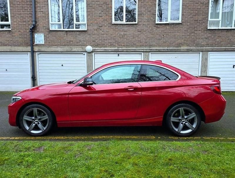 Used BMW 218 Sport Line 143 HP (105 kW) 2015 Red Coupe