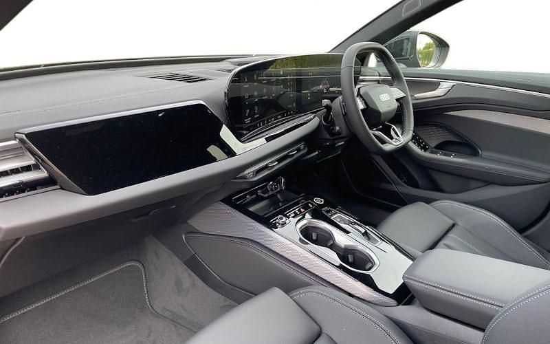 Used Audi A6 S-Line 204 HP (150 kW) 2024 Estate