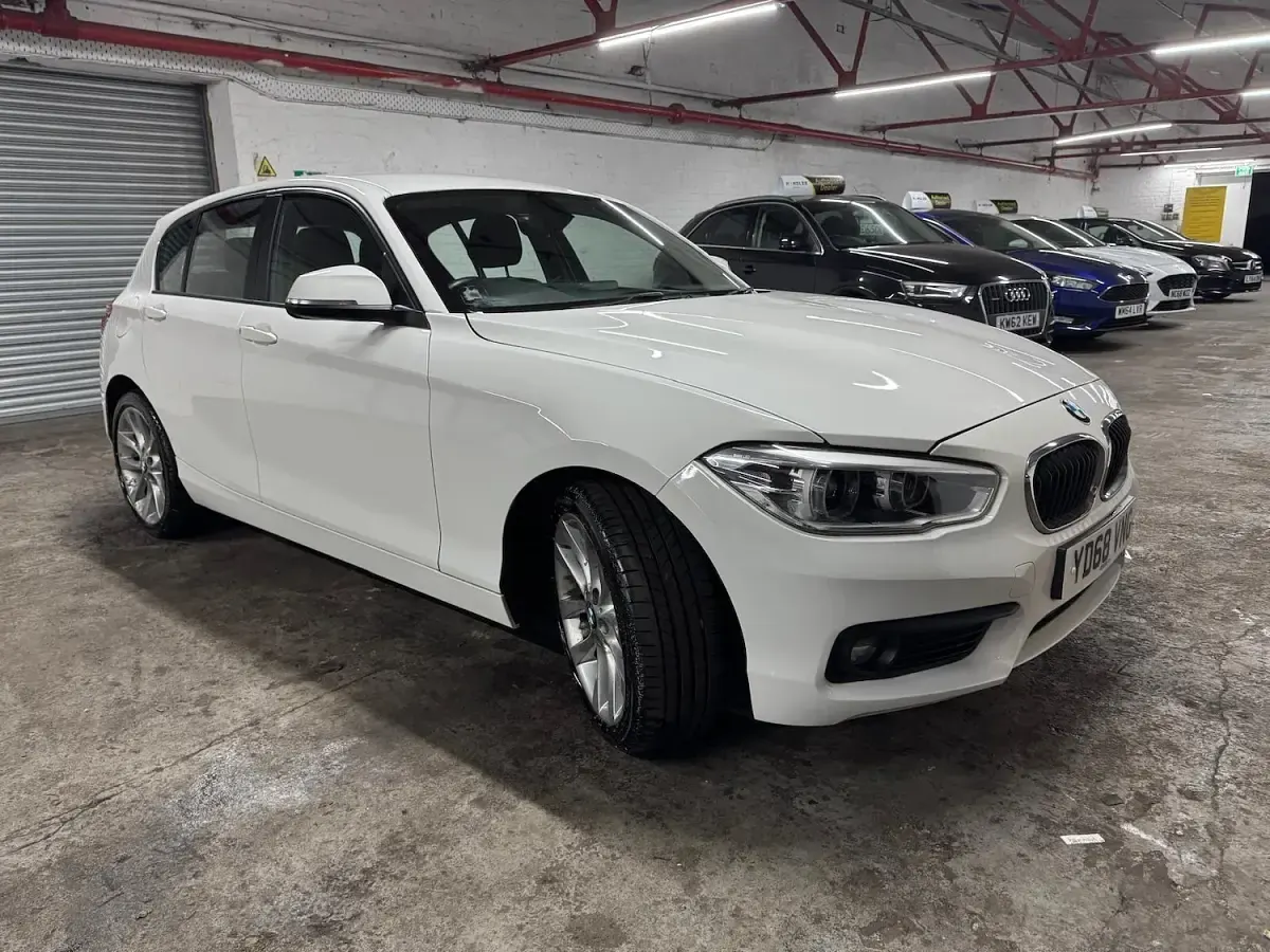 Used BMW 116 Comfort Edition 2018 White Hatchback