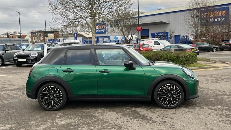 Used Mini Cooper S Hatch 201 HP (147 kW) 2025 Green Hatchback