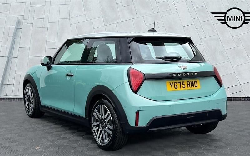 New Mini Cooper Classic 114 kW (156 HP) 2026 Hatchback