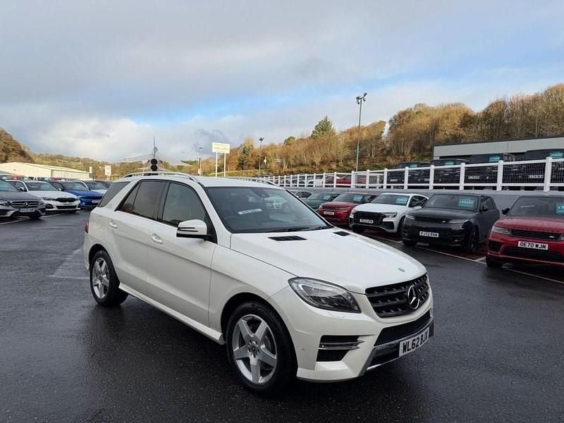White Used 2012 Mercedes ML350 SUV | £13,750 (Expensive) - Image 1/3
