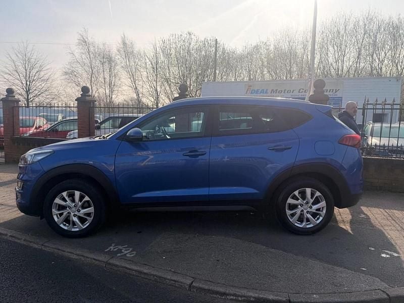 Used Hyundai Tucson SE 132 HP (97 kW) 2019 Blue SUV