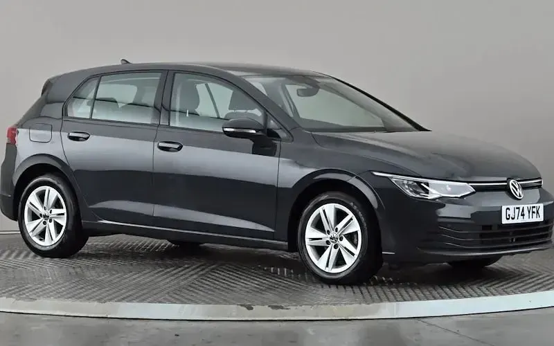 Used VW Golf VIII Life 131 HP (96 kW) 2024 Hatchback