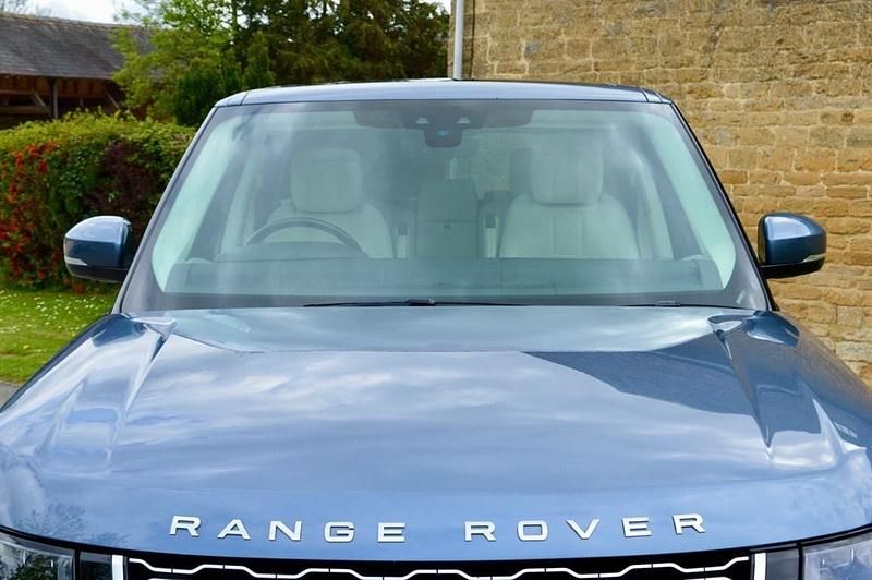 Begagnad Land Rover Range Rover Autobiography 2021 Blå SUV